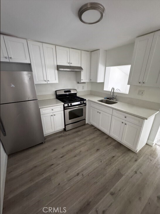 Foto del edificio - 563 W 12th St