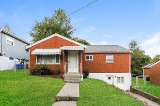 Building Photo - 112 Goodridge Dr
