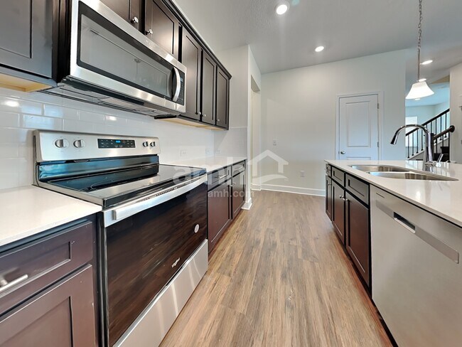 Foto del edificio - 3131 Bridge Haven Dr