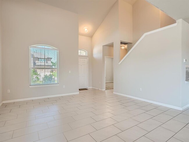 Building Photo - 1432 Hamiltons Wy