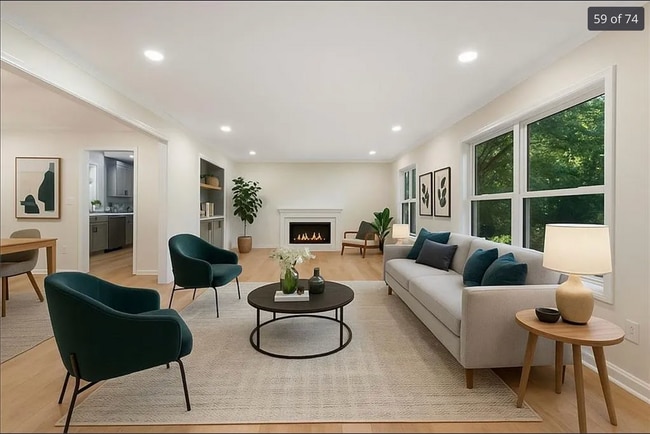 Foto del edificio - 2431 Nancy Ln NE