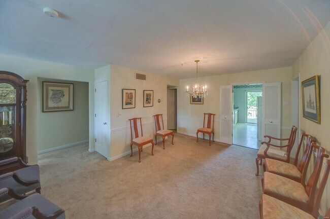 Foto del edificio - 7522 Claymont Ct