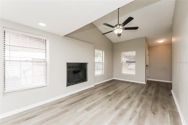 Building Photo - 3235 Timberline Rd