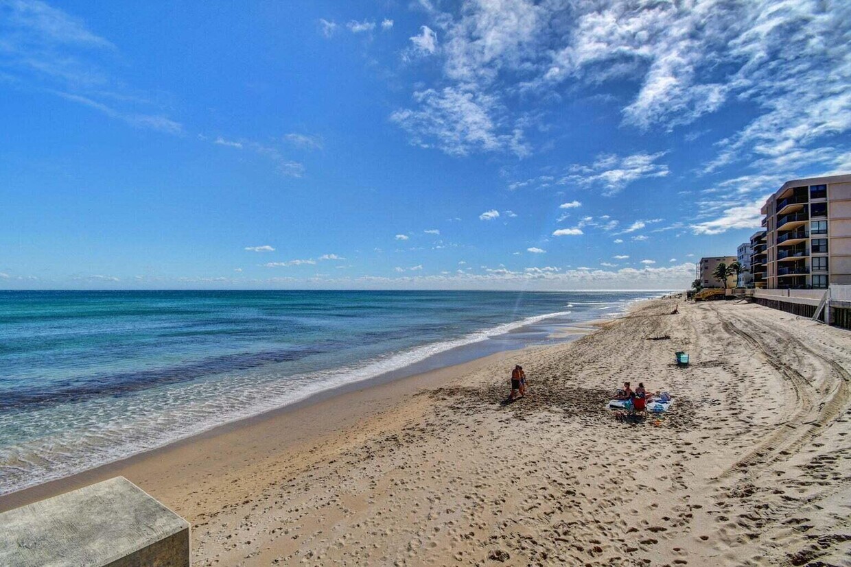 Foto principal - 3589 S Ocean Blvd