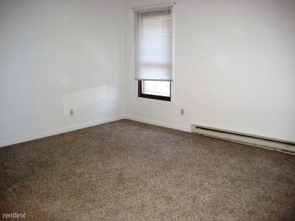 Building Photo - 2824 Troxell Ave