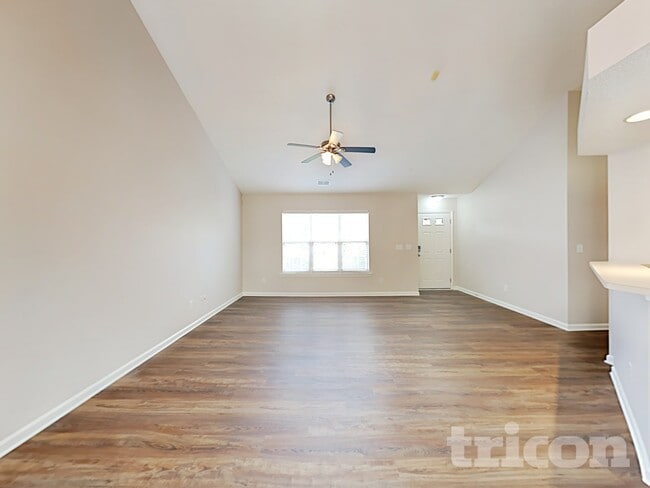Foto del edificio - 1002 Bent Branch Dr SW