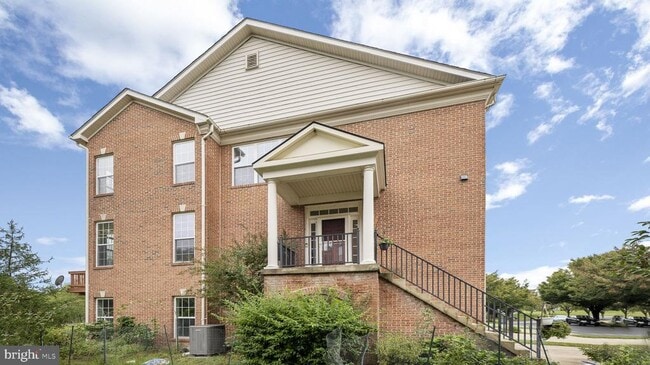 Building Photo - 13650 Mills Farm Rd
