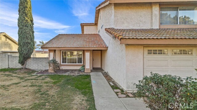 Building Photo - 10165 Golden Yarrow Ln