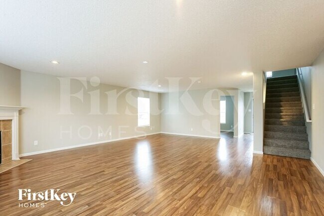 Building Photo - 12649 White Rabbit Dr