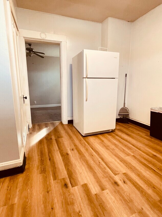 306 Pearl St Unit 2, Reading, OH 45215 Apartments in Reading, OH