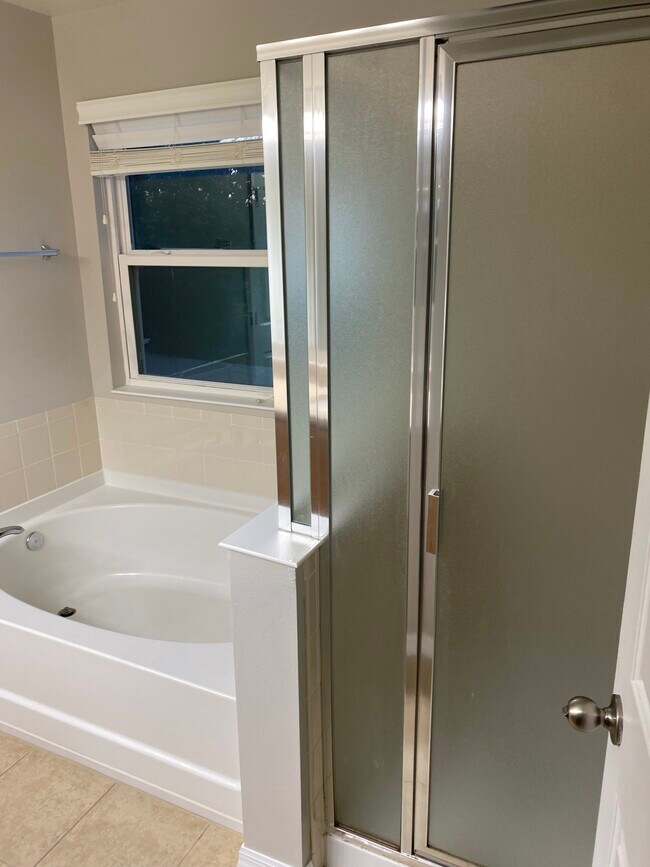 Foto del edificio - 11536 Chateaubriand Ave