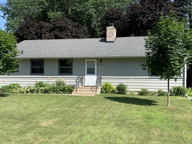 Building Photo - 5124 Ebert Ct