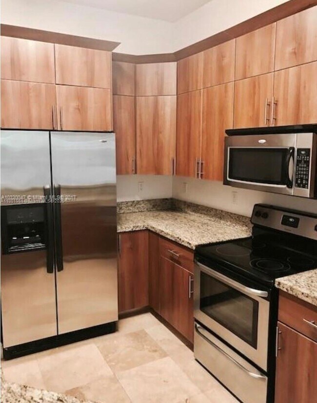 Foto del edificio - 2286 SW 16th Ct