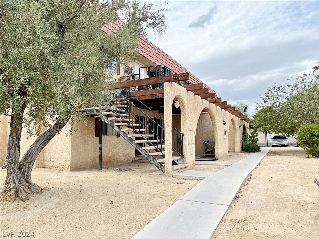 Primary Photo - 1617 Cordoba Ln