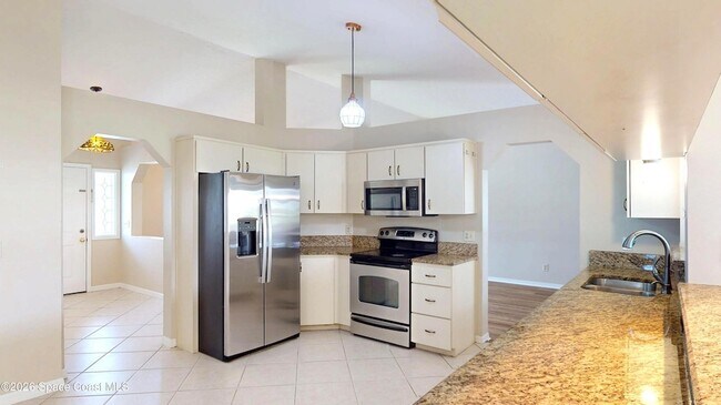Foto del edificio - 3620 Whisperwood Cir