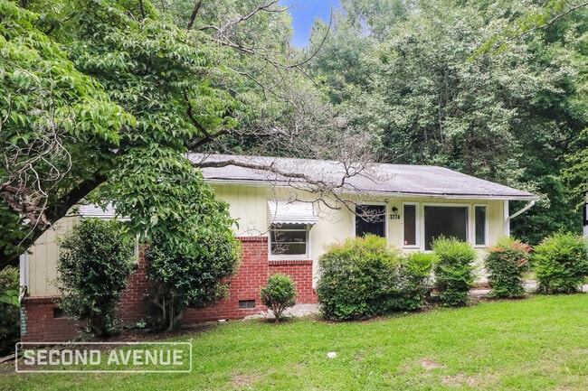 Foto del edificio - 3774 Clovis Ct NW