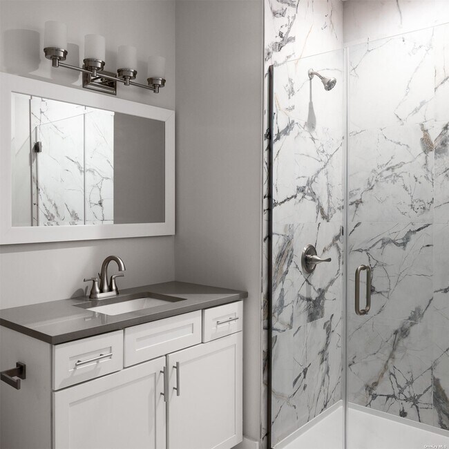 116 Waverly Ave Unit 2, Patchogue, NY 11772 Room for Rent in Patchogue, NY