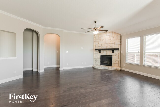Building Photo - 4041 Honeyapple Way