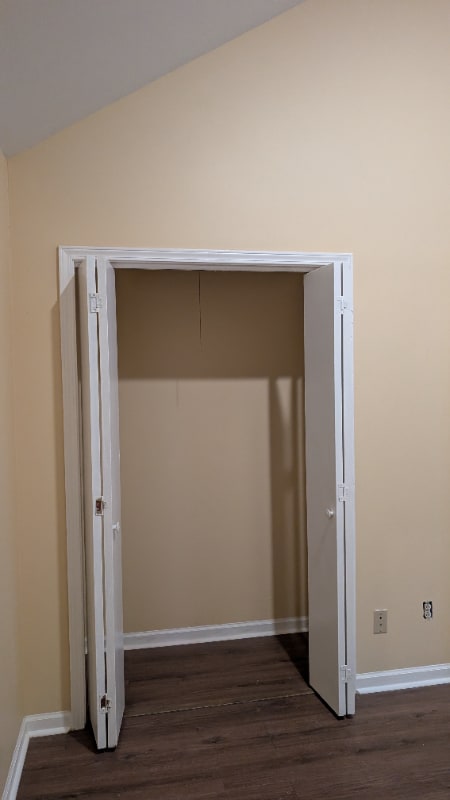 Building Photo - 663 Lagrange Pk Cv