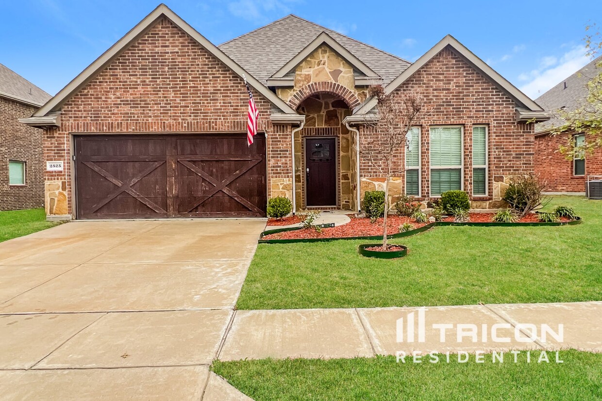 Foto principal - 2525 Sabine Cir