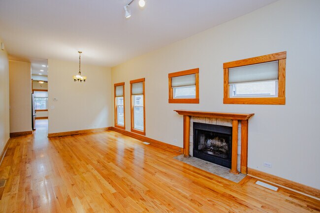 Foto del edificio - 151 Barrypoint Rd