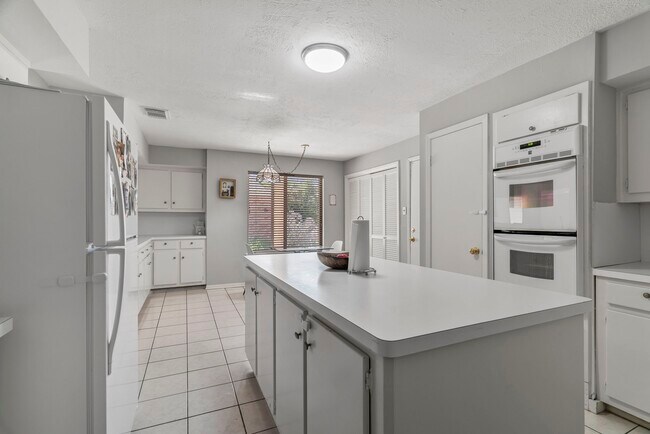 Foto del edificio - 7534 Quail Meadow Dr
