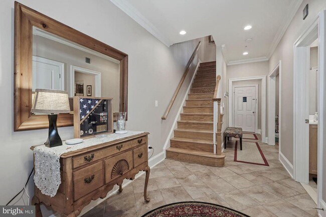 Foto del edificio - 720 Bracey Ln