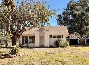 Building Photo - 2213 Bridwell St