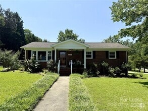 Building Photo - 20236 Church St