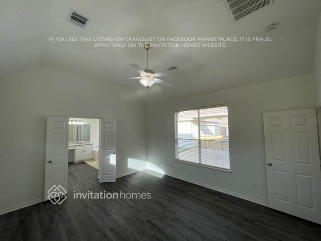 Building Photo - 12802 Magnolia Leaf St