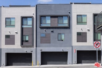 Building Photo - 1557 Verbena Wy