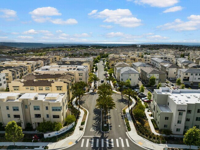 Building Photo - 5380 Calle Rockfish