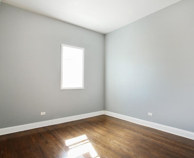 Building Photo - 6940 S King Dr