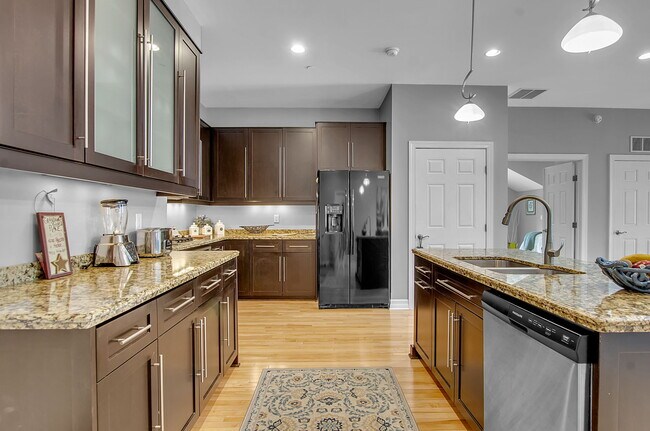 Foto del edificio - 4776 N French Rd