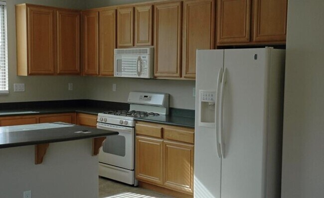 Building Photo - Single Family Home in Gated Community of N Las Vegas
