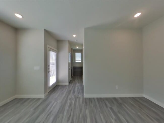 Building Photo - 1553 Mexican Heather Dr