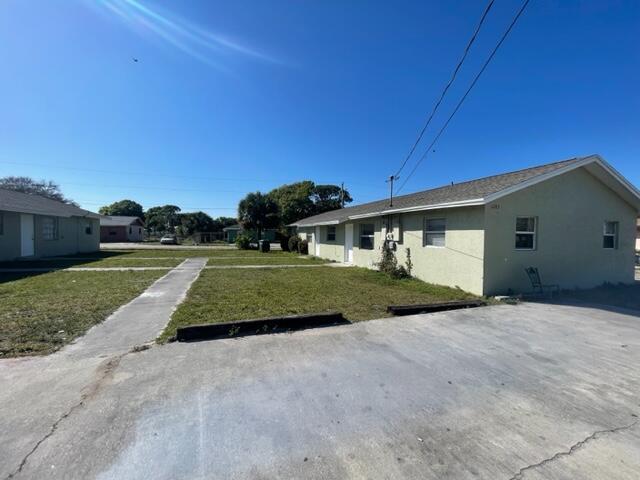 Foto principal - 1205 Ave K