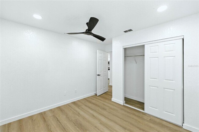 Foto del edificio - 840 NE 3rd St