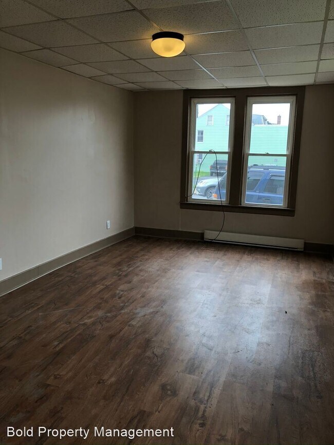 Building Photo - 601-603 N 9th St