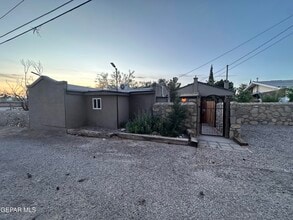 Building Photo - 502 Cincinnati Ave