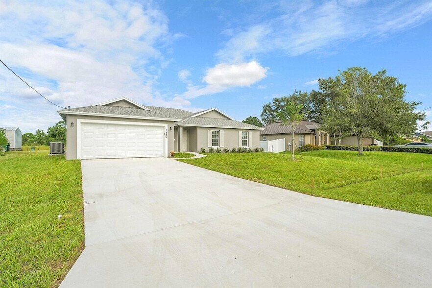 Foto principal - 5884 NW Files Ct