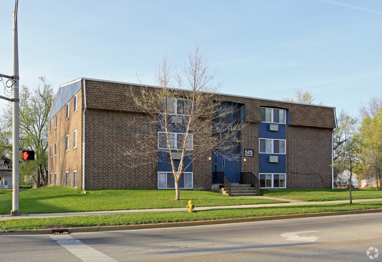 525 Middlebury St, Elkhart, IN 46516 Apartments in Elkhart, IN