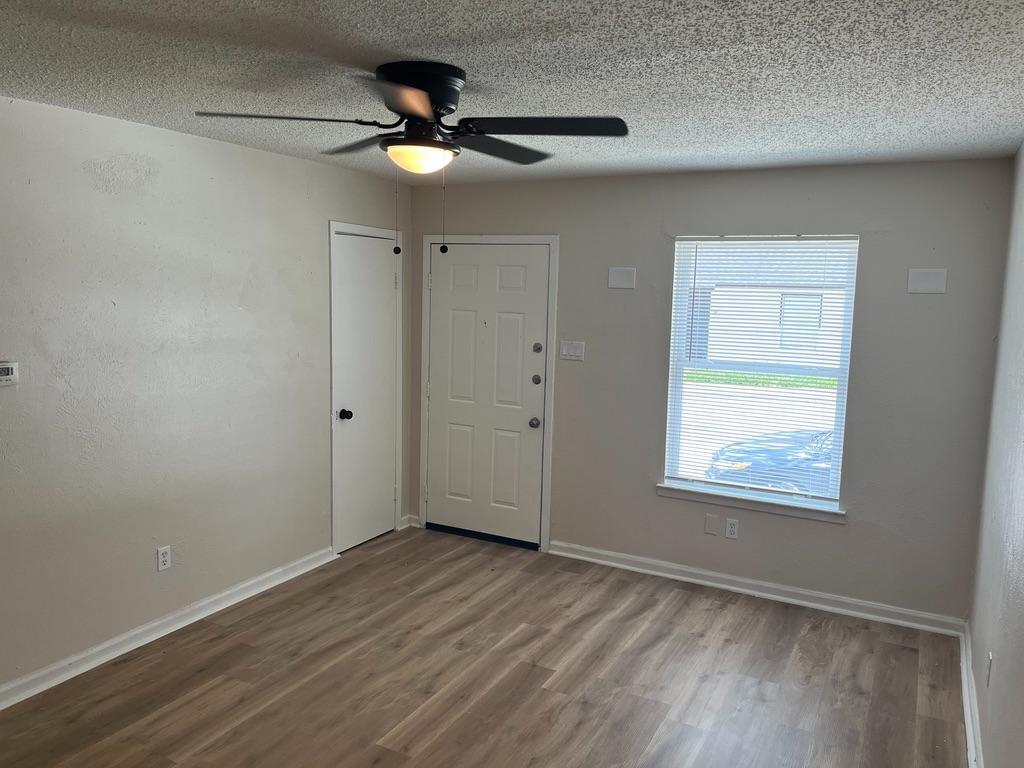 Foto del edificio - 2809 N Hwy 175