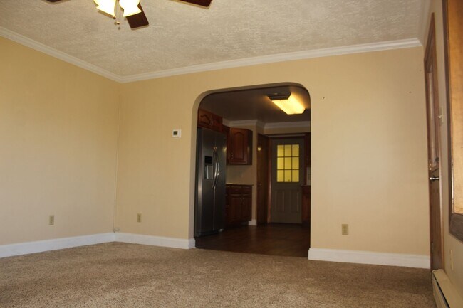 Building Photo - 15047 Winterstown Rd