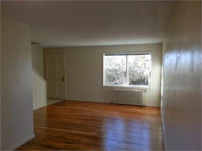 Foto del edificio - 3557 Hynds Blvd