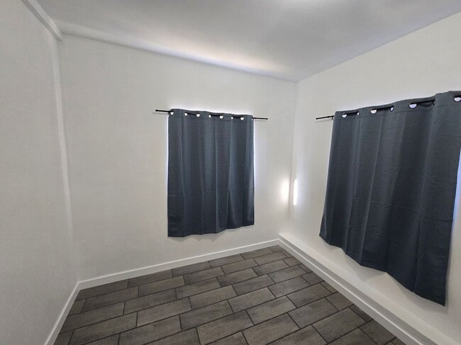 Building Photo - 2284 Kearney Ave