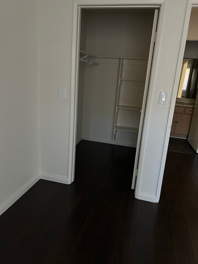 Foto del edificio - 7320 Foothill Blvd