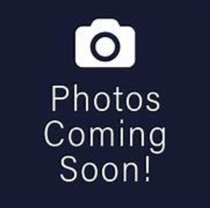 Primary Photo - 424 Longwood Ave