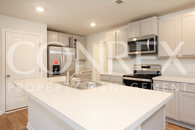 Foto del edificio - Beautiful two story Myrtle Beach Home!