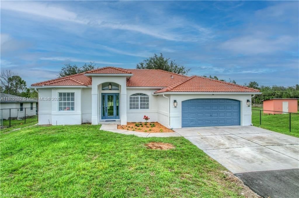 Foto principal - 3385 35th Ave NE